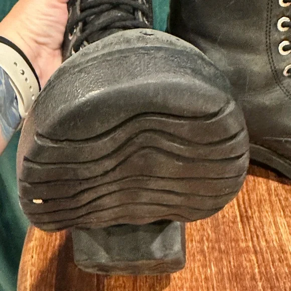 Harley Davidson size 9 women’s boots - Picture 4 of 8